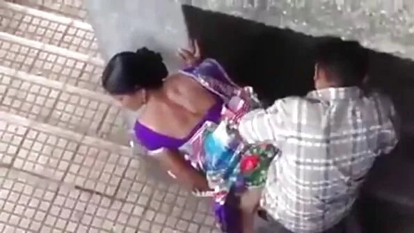 নৈপুণ্য গোসলের সেক্সি ভিডিও
