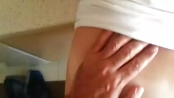 চাঁচা, স্বামী দেশি সেক্সি ভিডিও ও স্ত্রী