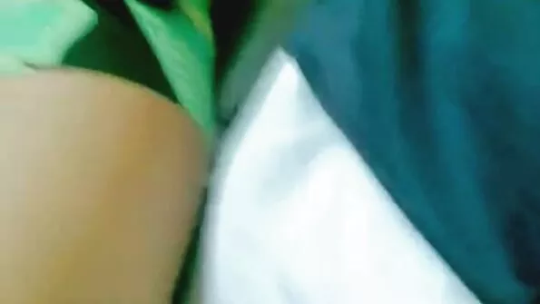 প্রথম মাস্ক বন্ধনী পুরুষ সানি লিওন সেক্সি বিএফ সমকামী